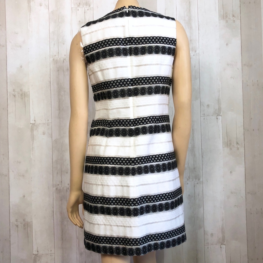 Laundry by Shelli Segal Striped Sheath Dress - Picture 5 of 8